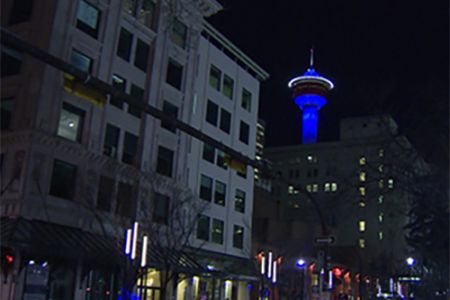 Calgary Tower Canada 2017.jpg